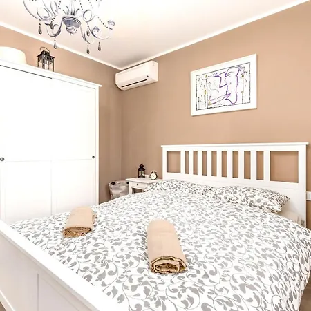 3 Bedrooms Villa With Private Pool Furnished Terrace And Wifi At Hreljici Villa Hreljići