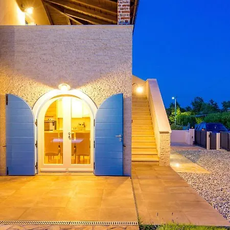 3 Bedrooms Villa With Private Pool Furnished Terrace And Wifi At Hreljici Villa Hreljići