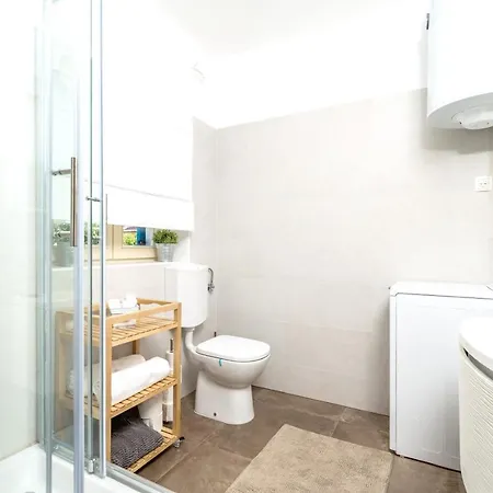 3 Bedrooms Villa With Private Pool Furnished Terrace And Wifi At Hreljici Villa