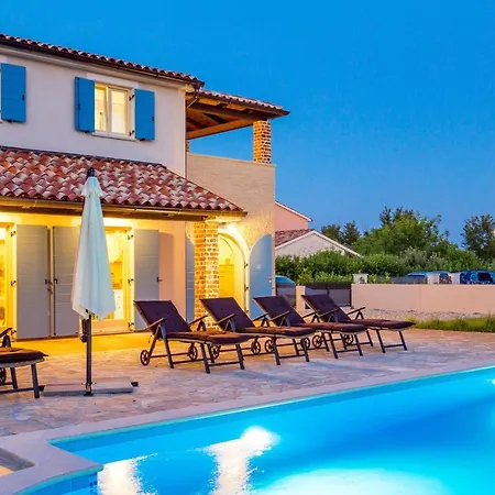 3 Bedrooms Villa With Private Pool Furnished Terrace And Wifi At Hreljici